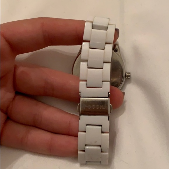 Fossil Watch - Picture 2 of 2